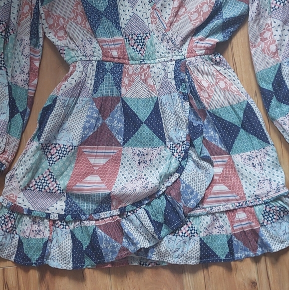 American Eagle Boho Patchwork Dress. - Picture 3 of 4